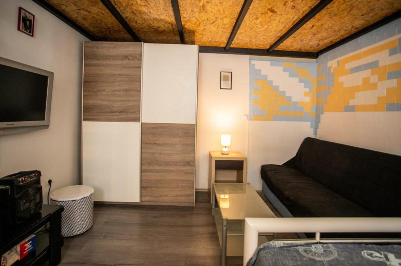Apartments Punta 2 Omiš Zewnętrze zdjęcie