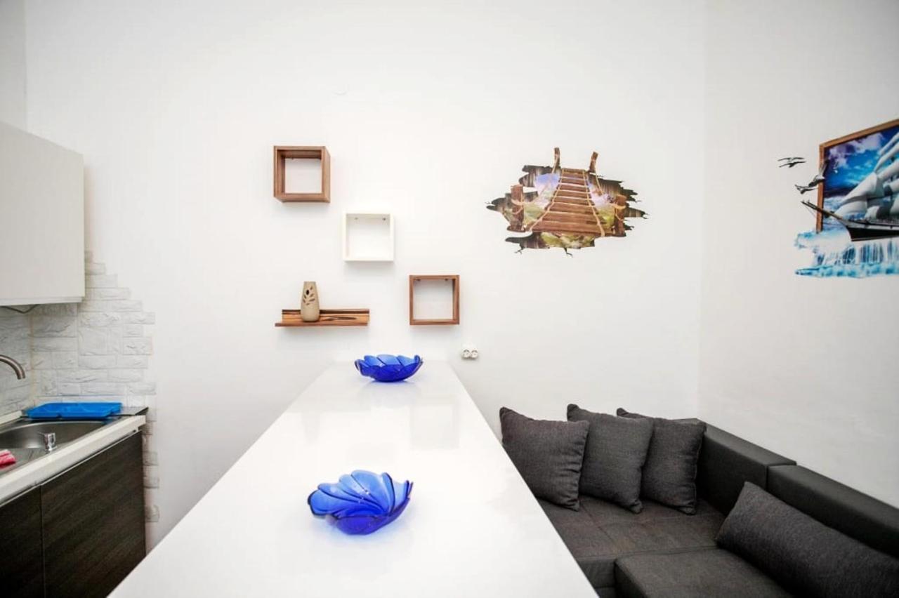 Apartments Punta 2 Omiš Zewnętrze zdjęcie