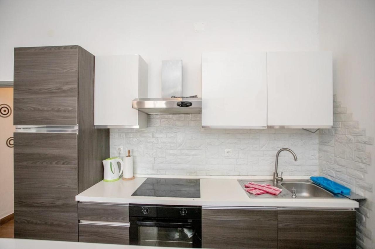 Apartments Punta 2 Omiš Zewnętrze zdjęcie
