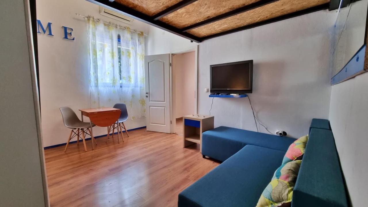 Apartments Punta 2 Omiš Zewnętrze zdjęcie